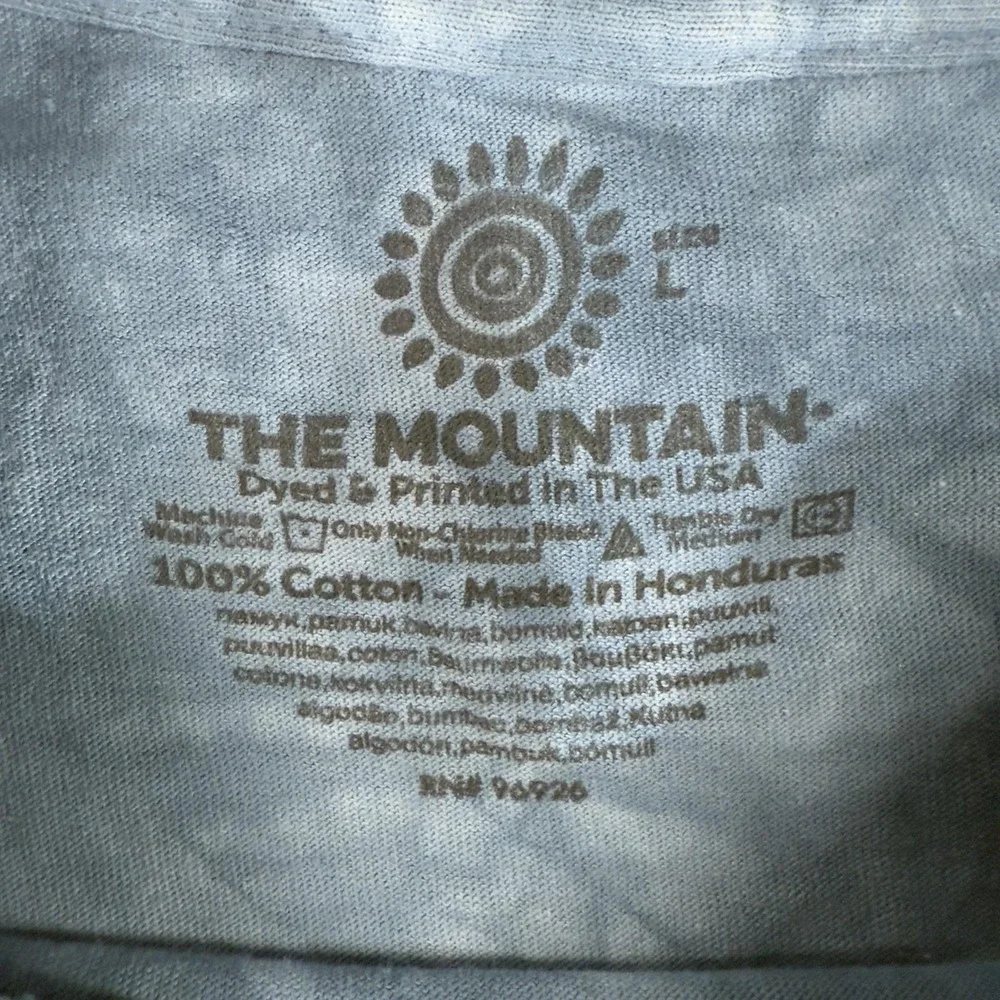 The Mountain Shirt Mens Large Blue Running Wild Horses Tie Dye Graphic Tee